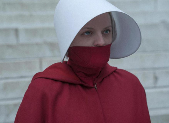 Кадр: «The Handmaid’s Tale»