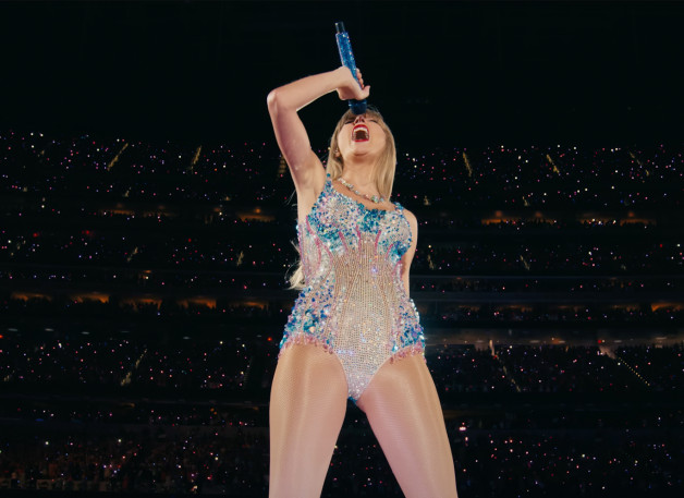 Кадр из видео: TAYLOR SWIFT | THE ERAS TOUR Concert Film Official Trailer | YouTube.com